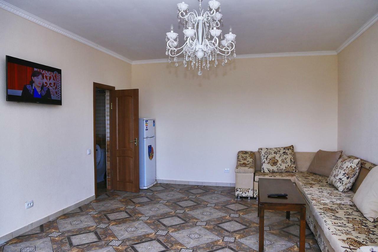 Taj Altyn Hotel Kaji-Say Екстер'єр фото